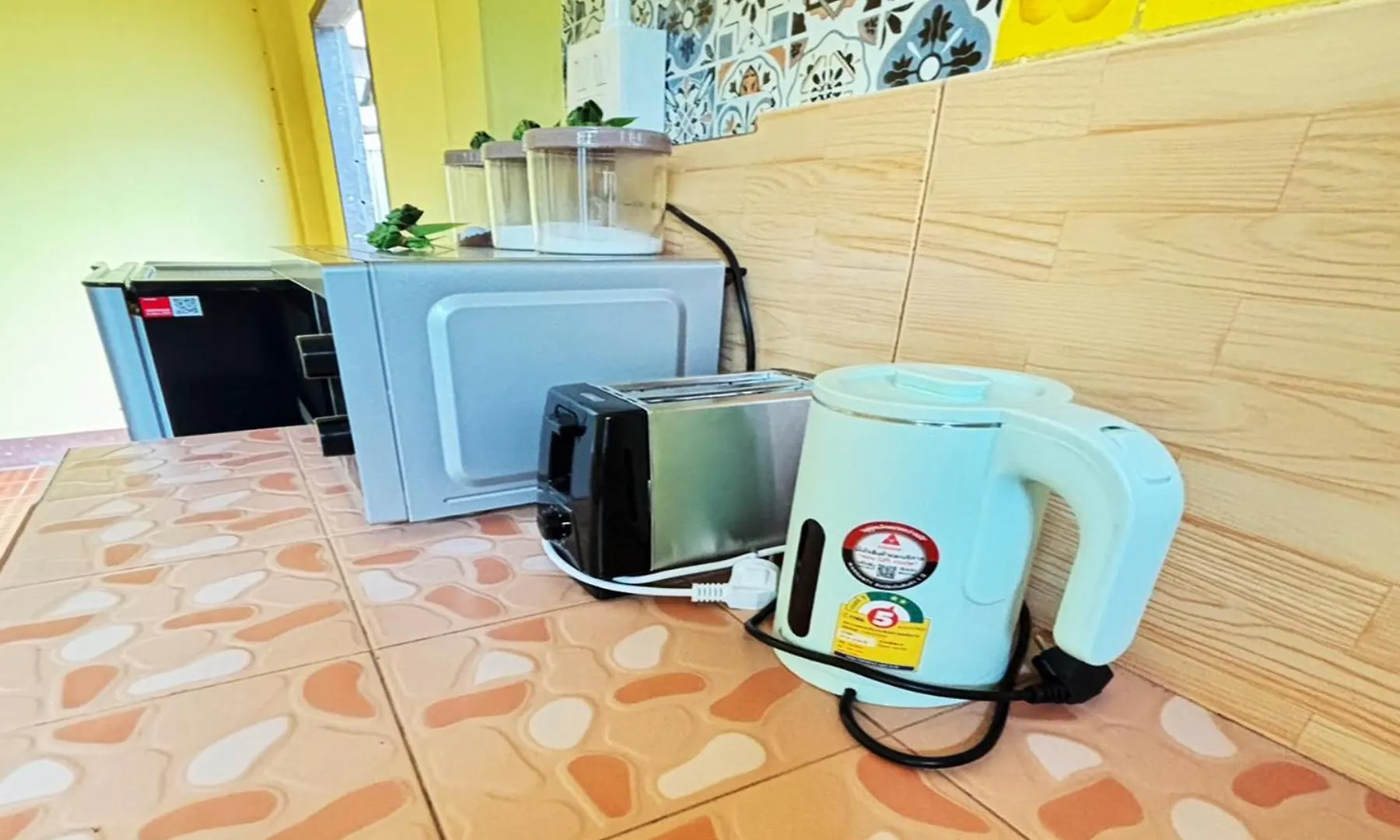 Baan Klong Nin Guesthouse Ko Lanta Thaiföld